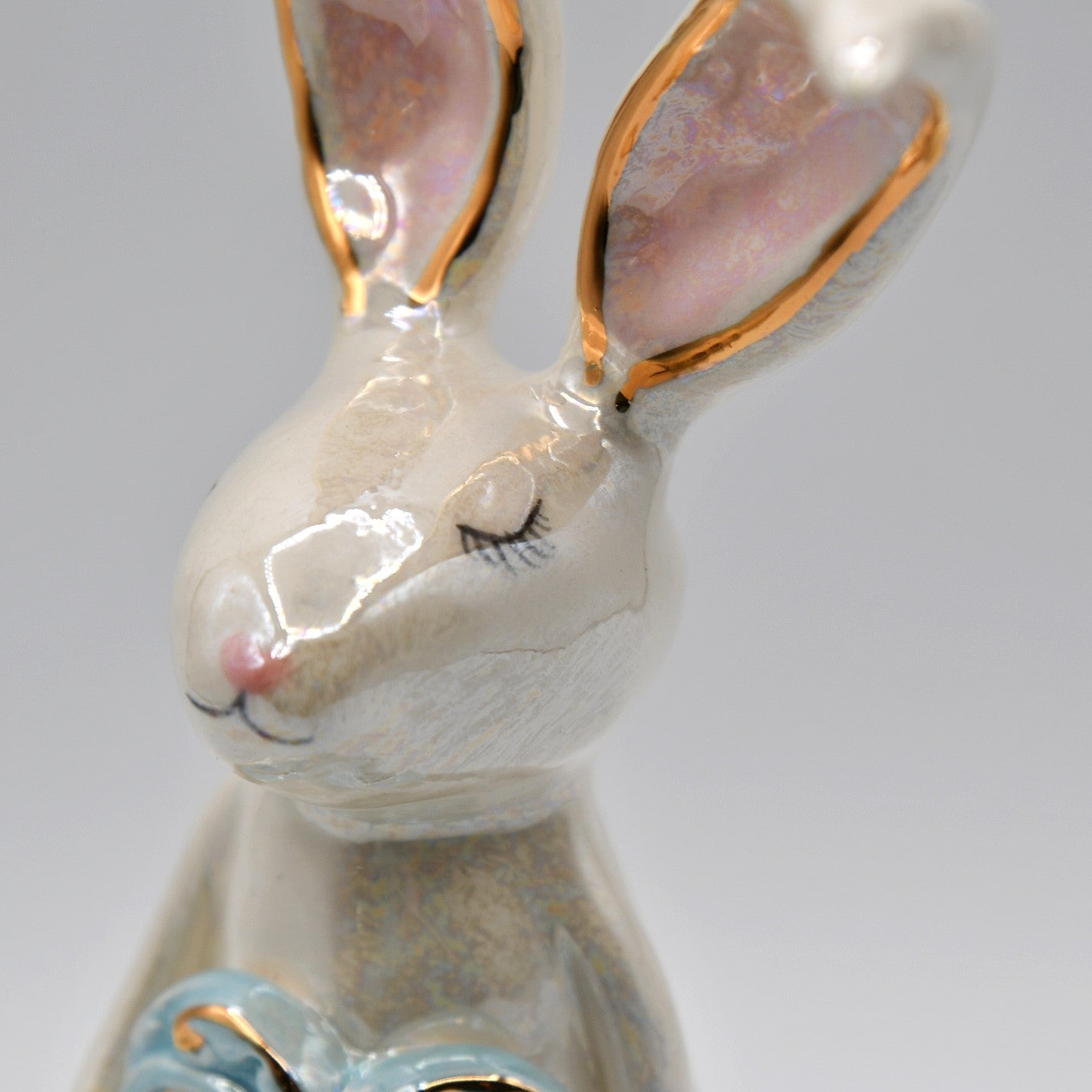 Bunny with Blue Heart #02