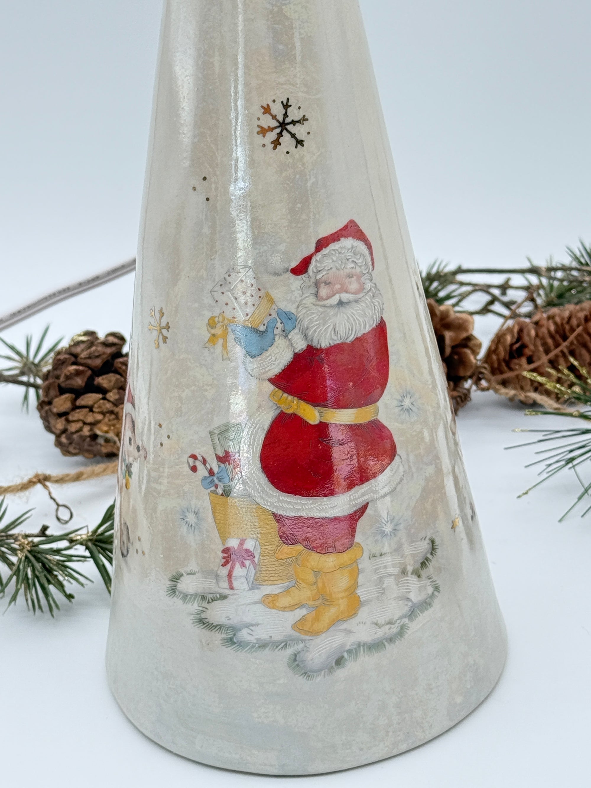 Porcelain Christmas Tree – Illuminated Vintage Decals