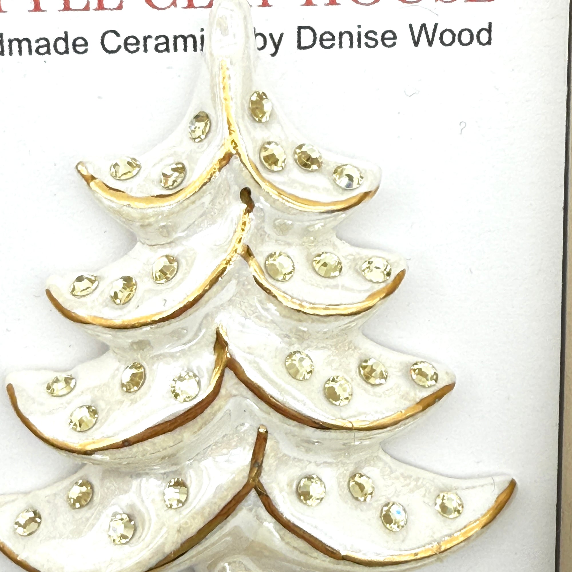 Vintage Style Ceramic Brooch - White & Gold