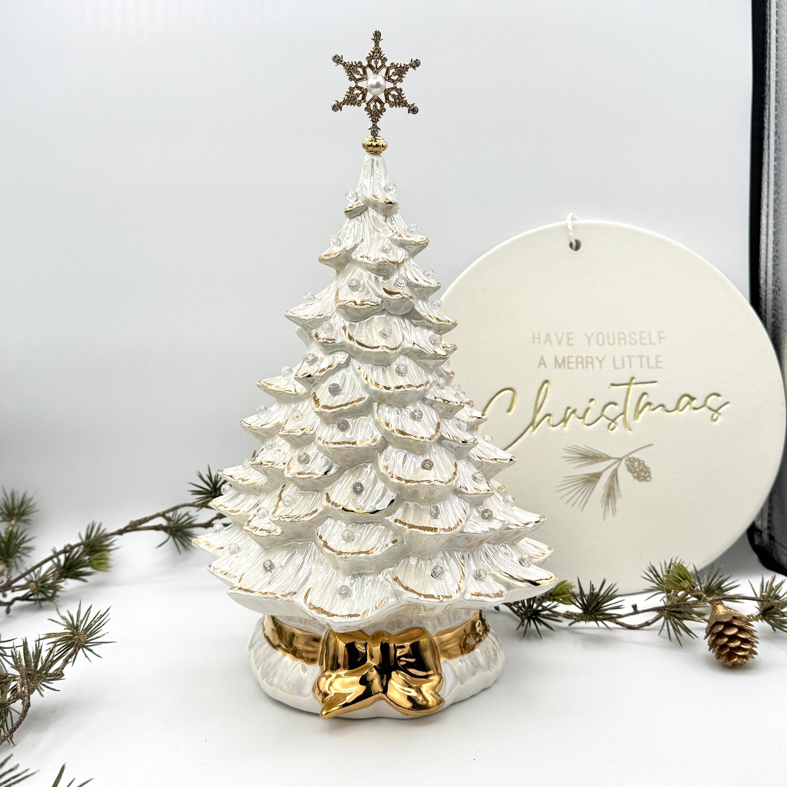 White Christmas Gold Bow Tree