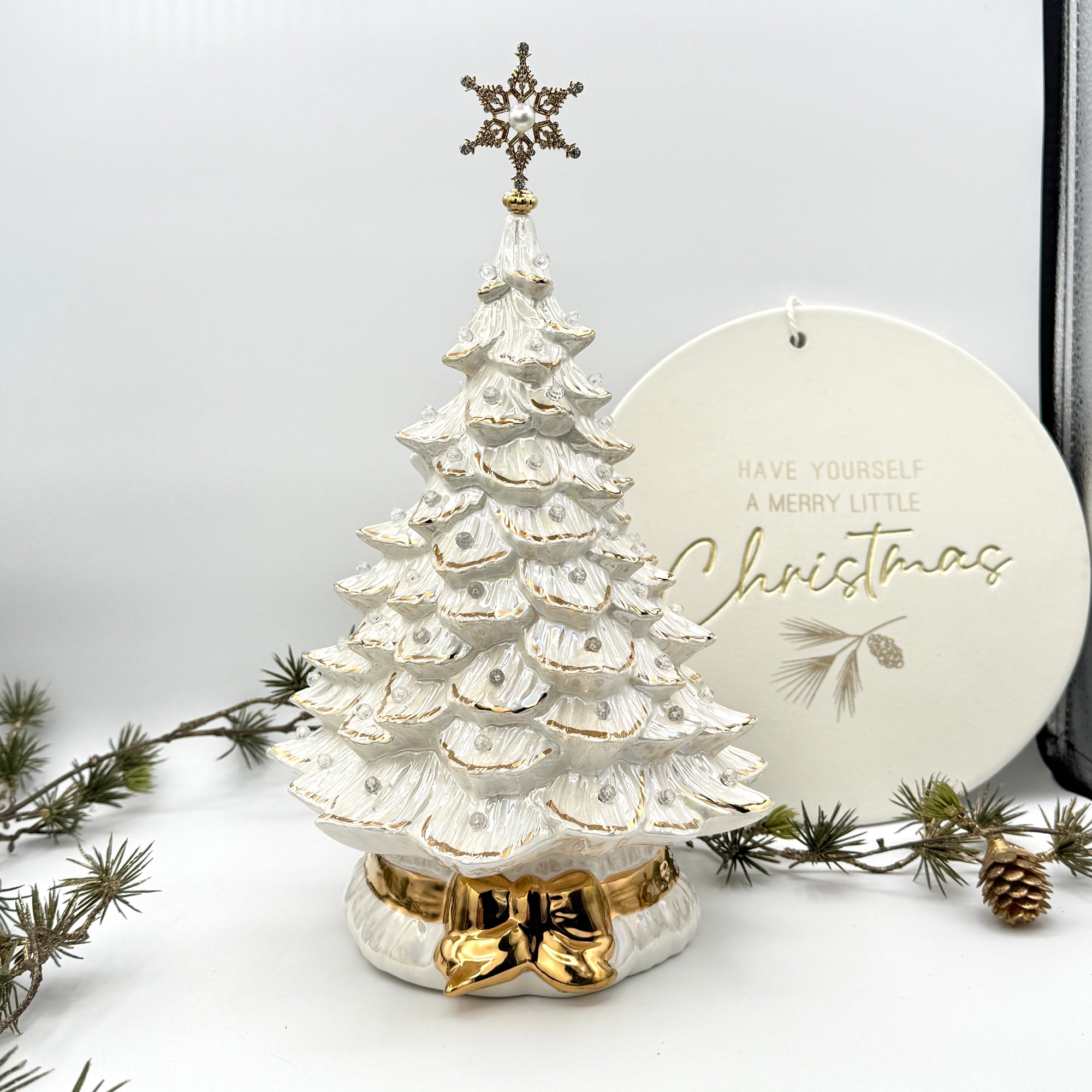 White Christmas Gold Bow Tree